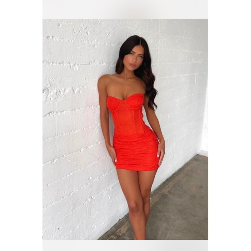 Outcast Mini Dress Womens M orange Red Lace Corset Ruched Strapless Bodycon